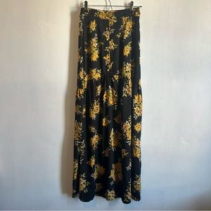 Yellow and black floral maxi skirt by Boohoo size 6